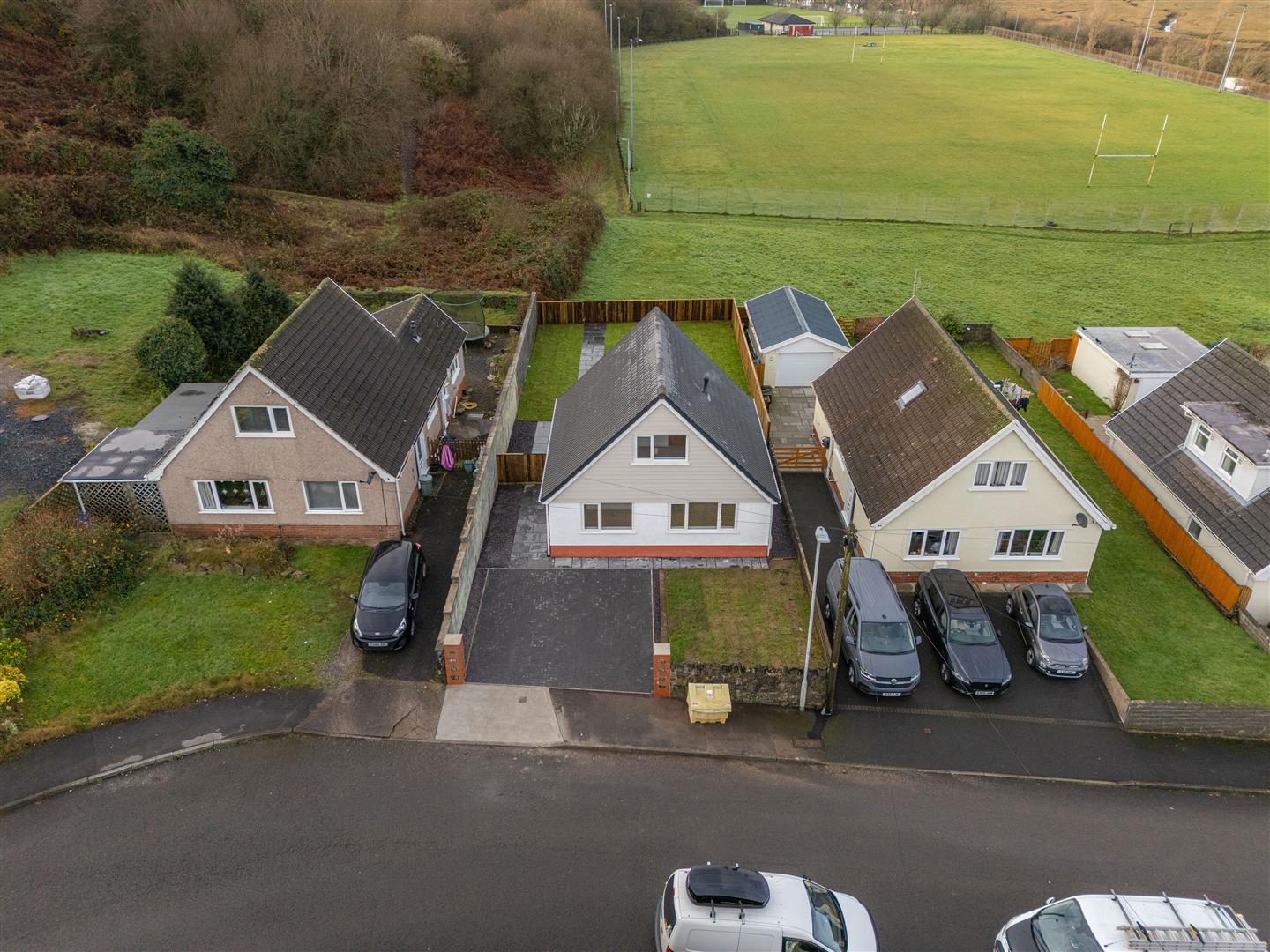 Graig-Y-Coed, Penclawdd, Swansea, SA4 3RL